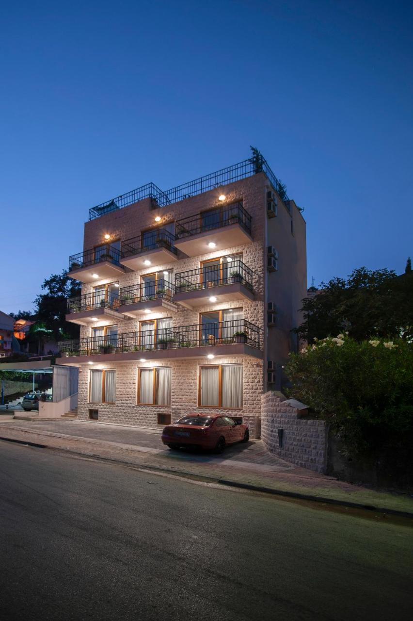 Hotel Twelve By Aycon Budva Exterior photo