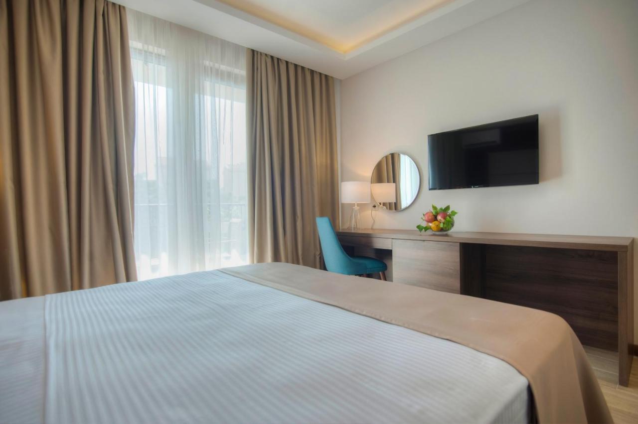 Hotel Twelve By Aycon Budva Exterior photo