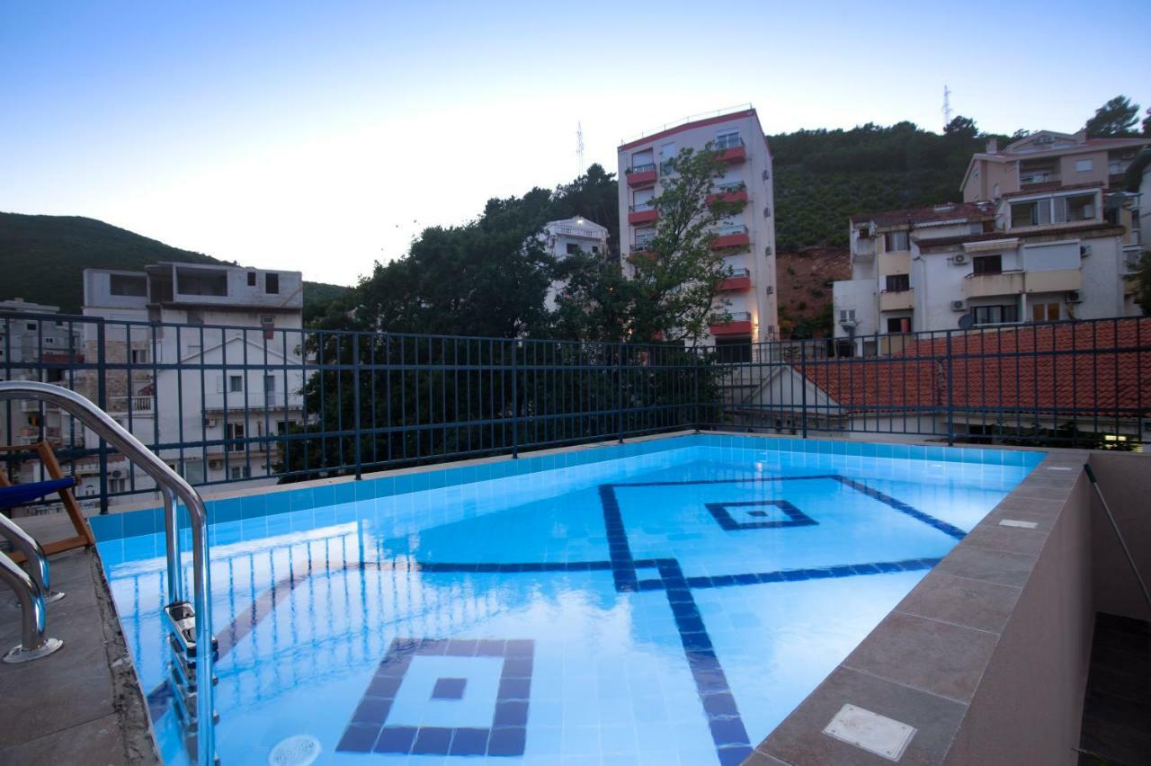 Hotel Twelve By Aycon Budva Exterior photo