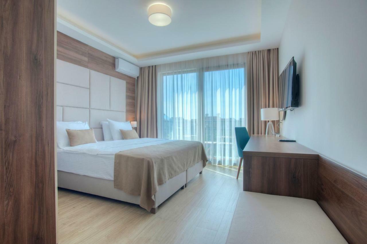 Hotel Twelve By Aycon Budva Exterior photo